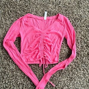 ALO Yoga Pink Ruched Long Sleeve Crop Blouse